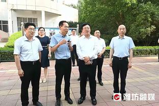 ?超四成！本场三分3中3后 詹姆斯本季三分命中率达40.2%